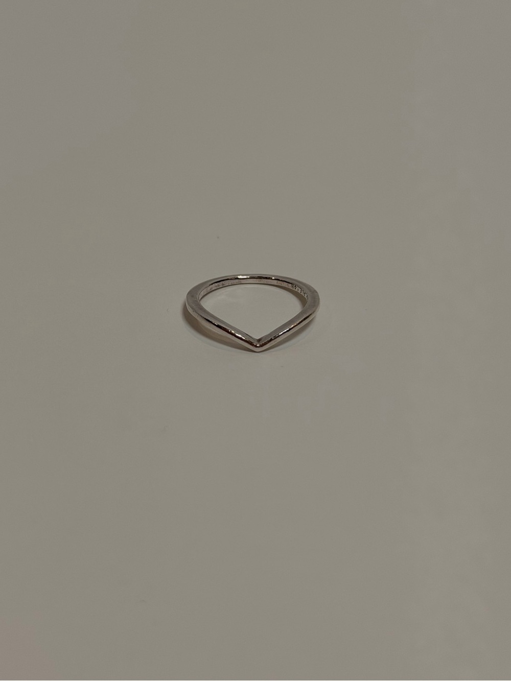 Pandora sterling silver chevron ring size 4.5